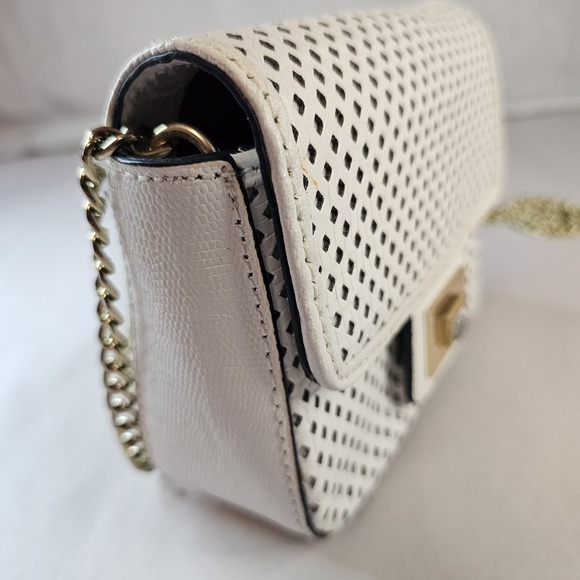 Juicy Couture White Perforated‎ Chain Crossbody Bag Rhinestone Turn Lock Gold - Picture 6 of 16